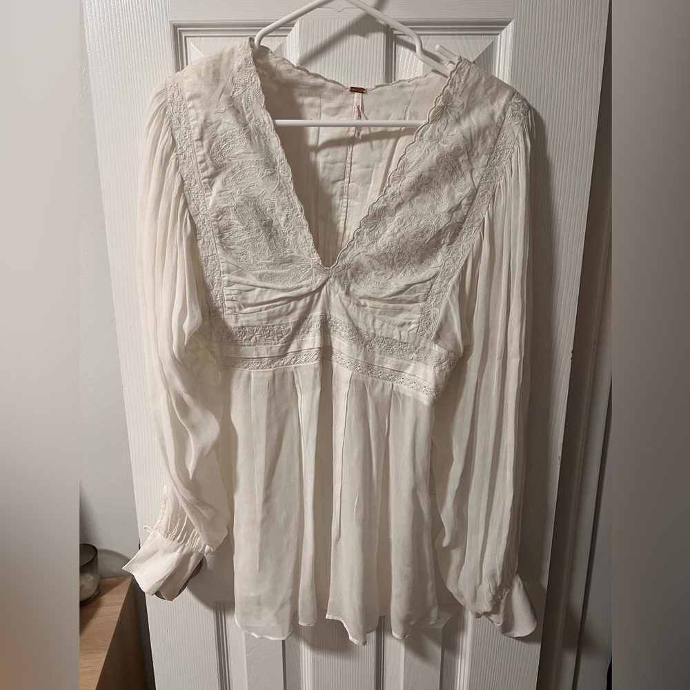 FREE PEOPLE White Top, Size S